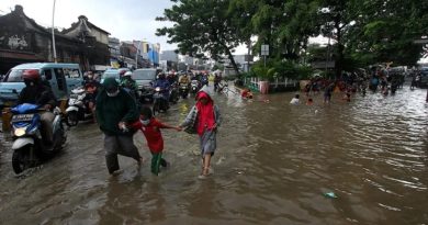 Here is the rewritten text in Turkish, with a maximum