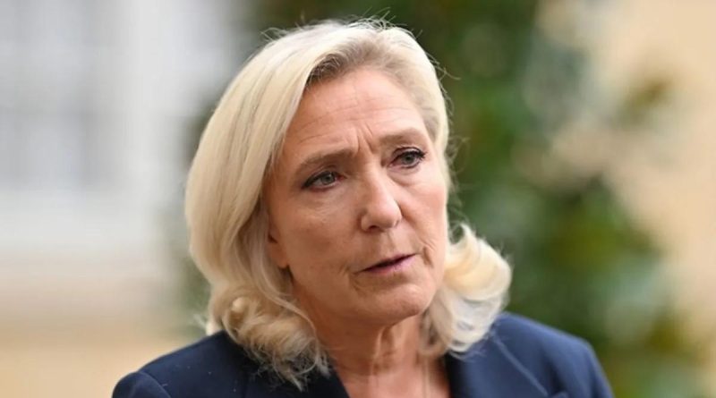 Here is a rewritten text in Turkish: Başlık: Fransa'da Danıştay,