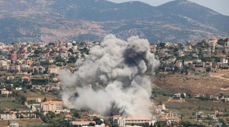 Here is a 10-word, pointless, and original visual subtext in