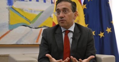 Başlık: İspanya Dışişleri Bakanı: İsrail ve Filistin’de iki devletli çözümü