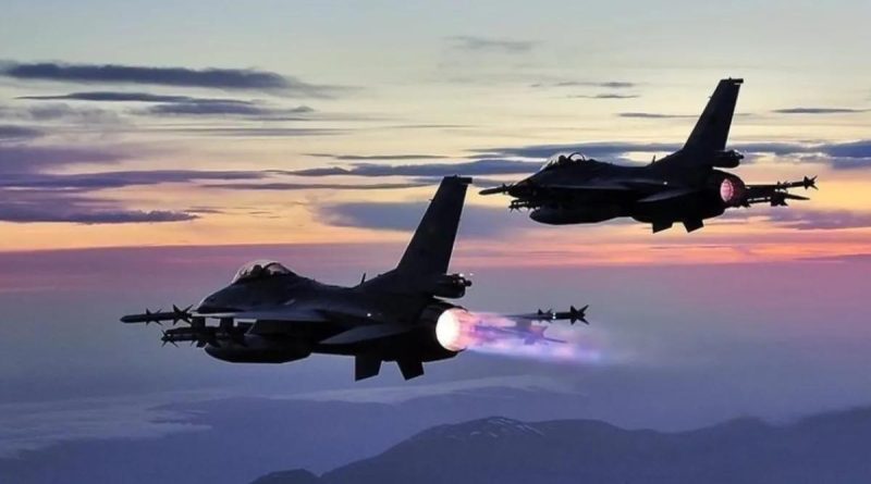 Rusya'da Su-30 Savaş Uçağı Düştü: 2 Ölü Rus ordusuna ait