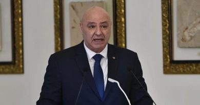 Lübnan Cumhurbaşkanı Arap ve Uluslararası Çevrelerin Yatırım Çağrısında Bulundu Lübnan