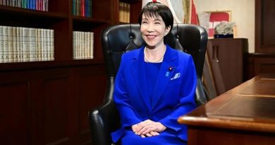 Here is a Turkish text that meets your requirements: Başlık: