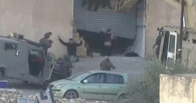 Soykırımcı İsrail güçleri teslim olan 2 Filistinliyi infaz etti Son