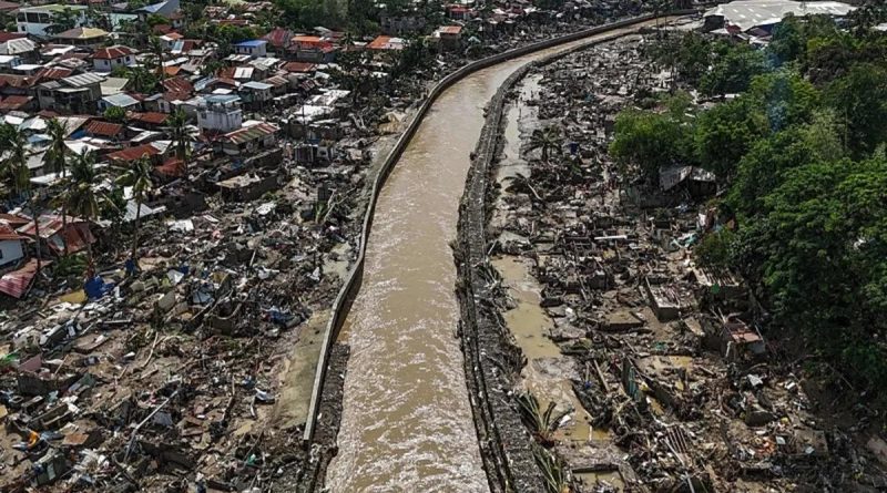 Filipinler'de Fırtına Felaketinin Boyutu Arttı Filipinler'deki Fırtına