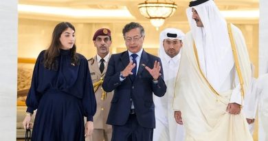 Here is the requested content in Turkish: Başlık: Kolombiya'dan Katar'a