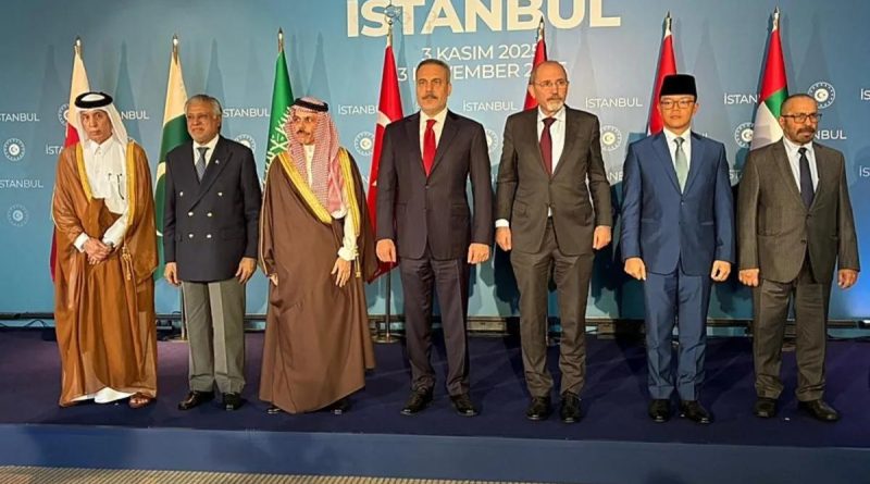 Here is the rewritten text in Turkish: Başlık: İstanbul'da Kritik