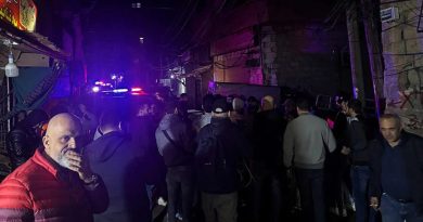 Here is the rewritten text in Turkish: Başlık: Suriye'de Şiddetli