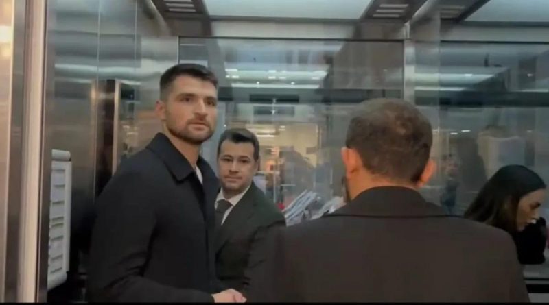 Başlık: Beşiktaş Kalecisi Ersin Destanoğlu, Suç Duyurusunda Bulundu İçerik: TFF'nin