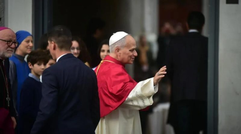 Here is the rewritten text in Turkish: Başlık: Papa 14