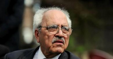 Diriliş Şairi Sezai Karakoç'un Anısına Diriliş Şairi Sezai</strong