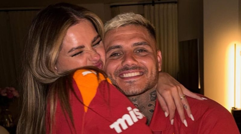 Mauro Icardi'nin Aşkı Değişmiyor! Futbolcu Mauro Icardi, China Suarez'e olan