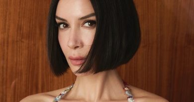 Ahaha! Here is the Turkish text: Ahu Yağtu: Vertigom hala