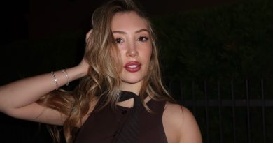 Here is a Turkish text that meets your requirements: Yasmin