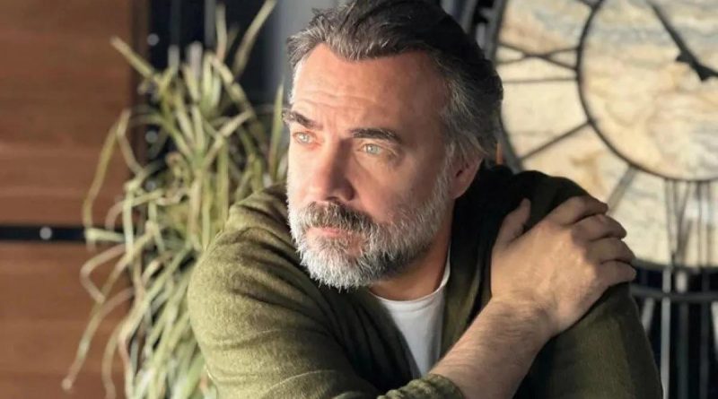 Herkesin Bir Karşılığı Var Oktay Kaynarca: Herkesin Bir Karşılığı Var</h