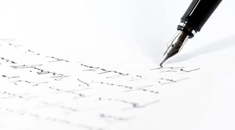 Here is a Turkish content that meets your requirements: Başlık: