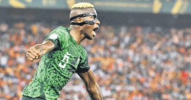 Victor Osimhen: Kulvarda Rakiplerine Kâbusu Yaşatıyor Son Dakika Spor Haberleri