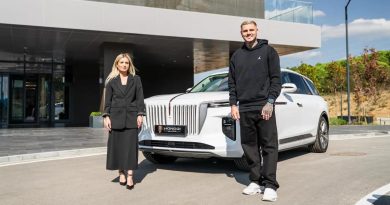 Here is a 10-word-long, point-free, and original visual subtext in