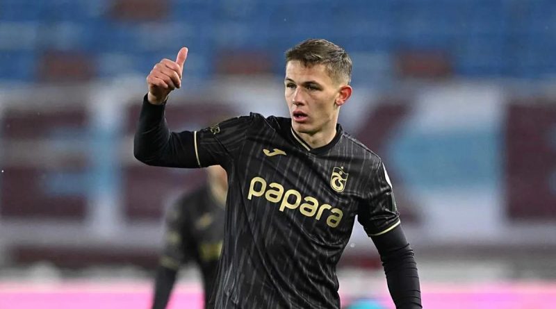 Trabzonspor'dan Ayrılıyor Mu? Danylo Sikan'a Bundesliga'dan Teklif Trabzonspor'dan Ayr