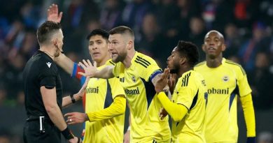 Here is a Turkish-only text that meets your requirements: Fenerbahçe,