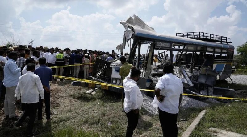 Hindistan'da Korkunç Kazanın Ardından: 20 Kişi Öldü, 40'tan Fazla Kişi