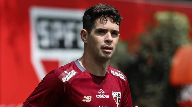 Başlık: Brezilyalı Oscar Hastaneye Kaldırıldı! Brezilya Ekibi Sao Paulo'dan Açıklama