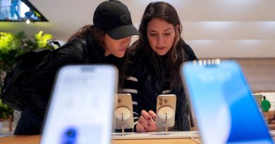 Here is a Turkish text that meets your requirements: Başlık: