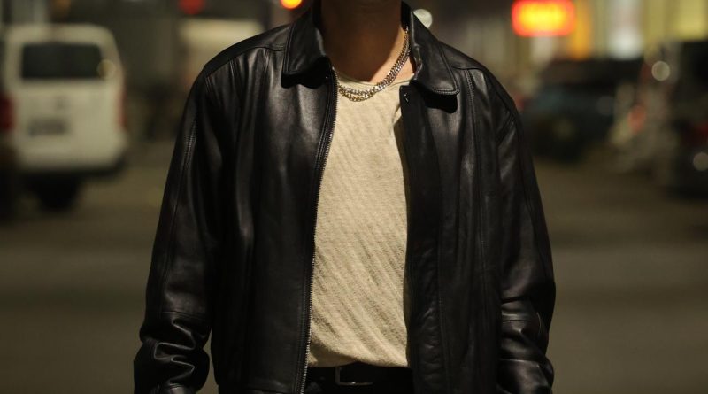 Here is the rewritten text in Turkish: Burak Altay: "Veliaht"ta