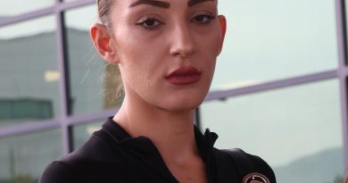 Güllü'nün Kızı Tuğyan Ülkem Gülter'in Yeni Ses Kaydı Çıkarttı Güllü'nün