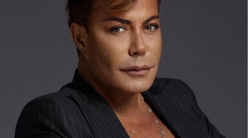 Fatih Ürek'in bitkisel hayat iddiasına menajeri reddetti Şarkıcı tedaviye devam