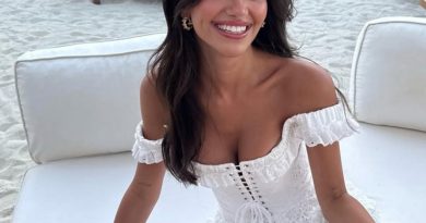 Here is a new attempt at generating only Turkish text: