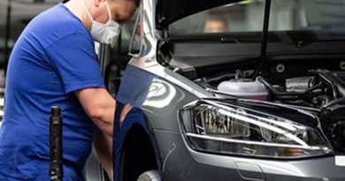 Here is the rewritten text in Turkish: Başlık: Alman Otomotiv