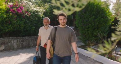 Here is a Turkish-only text that meets the requirements: Başlık: