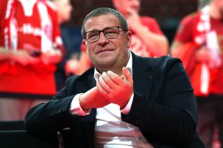 Bayern, 17 yaş Ecuador savunma promosyonu Olaya ile anlaşıyor