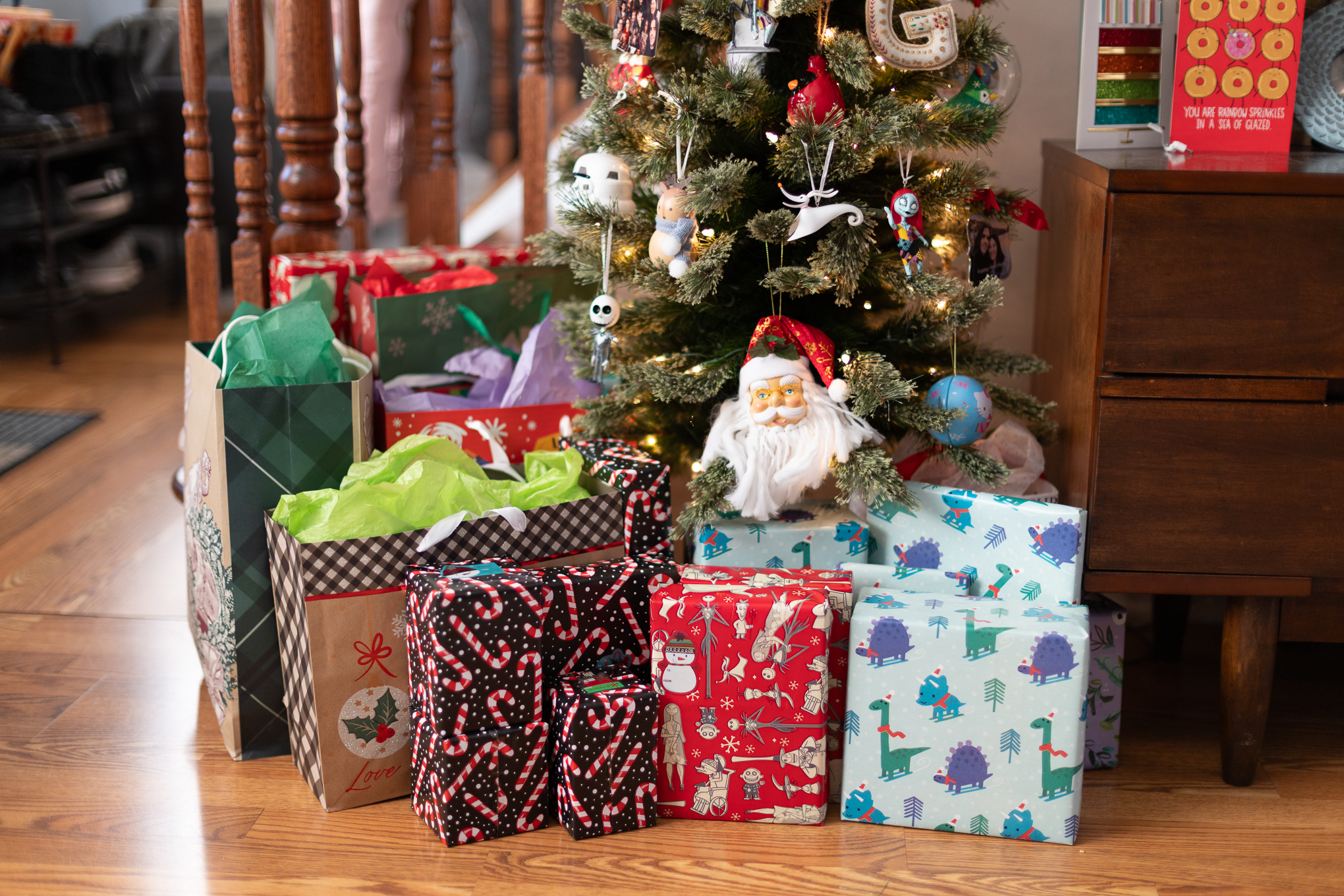 Yüksek ışık performansı, keskin detaylar, harika bokeh