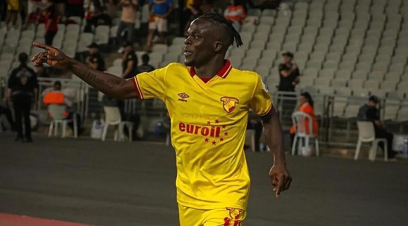 Göztepe, üç orta saha ve tek forvetle Samsunspor'a karşı mücadelede