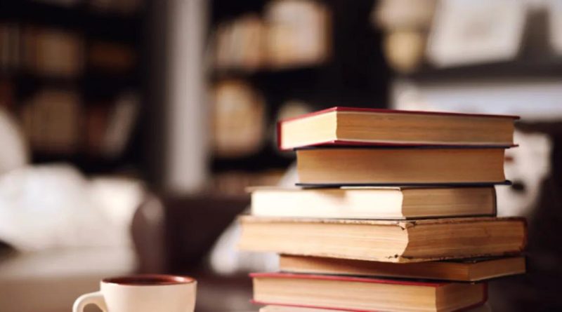 Samiha Ayverdi: Edebi Kişiliği ve Öne Çıkan Eserleri Samiha Ayverdi</strong