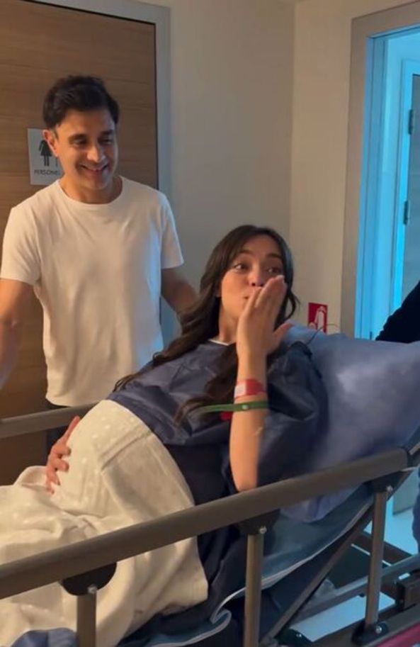 Minik kahkahalar, yeni hayatlar, mutluluk fotoğrafları