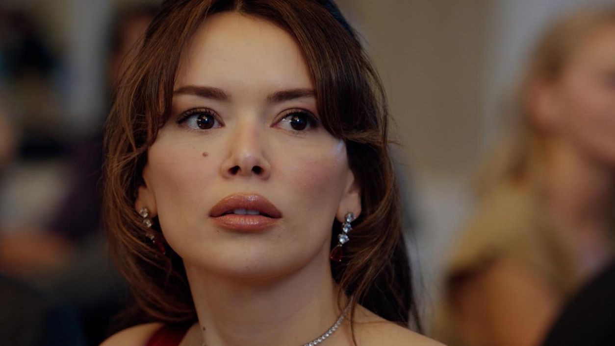 Basak ve Fatih'in evliliği gerçek değil der Murat