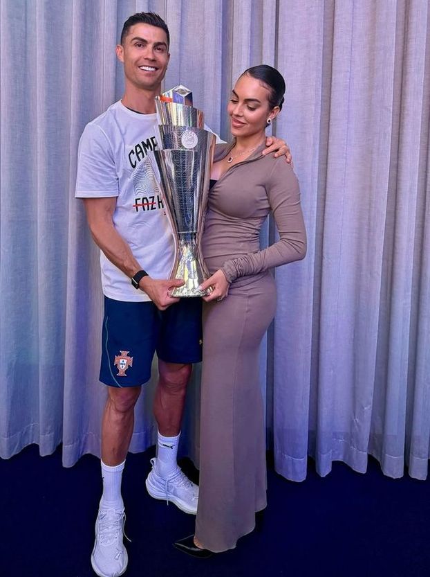 Cristiano Ronaldo, Georgina'ya Kızıldeniz'de iki lüks villa hediye verdi