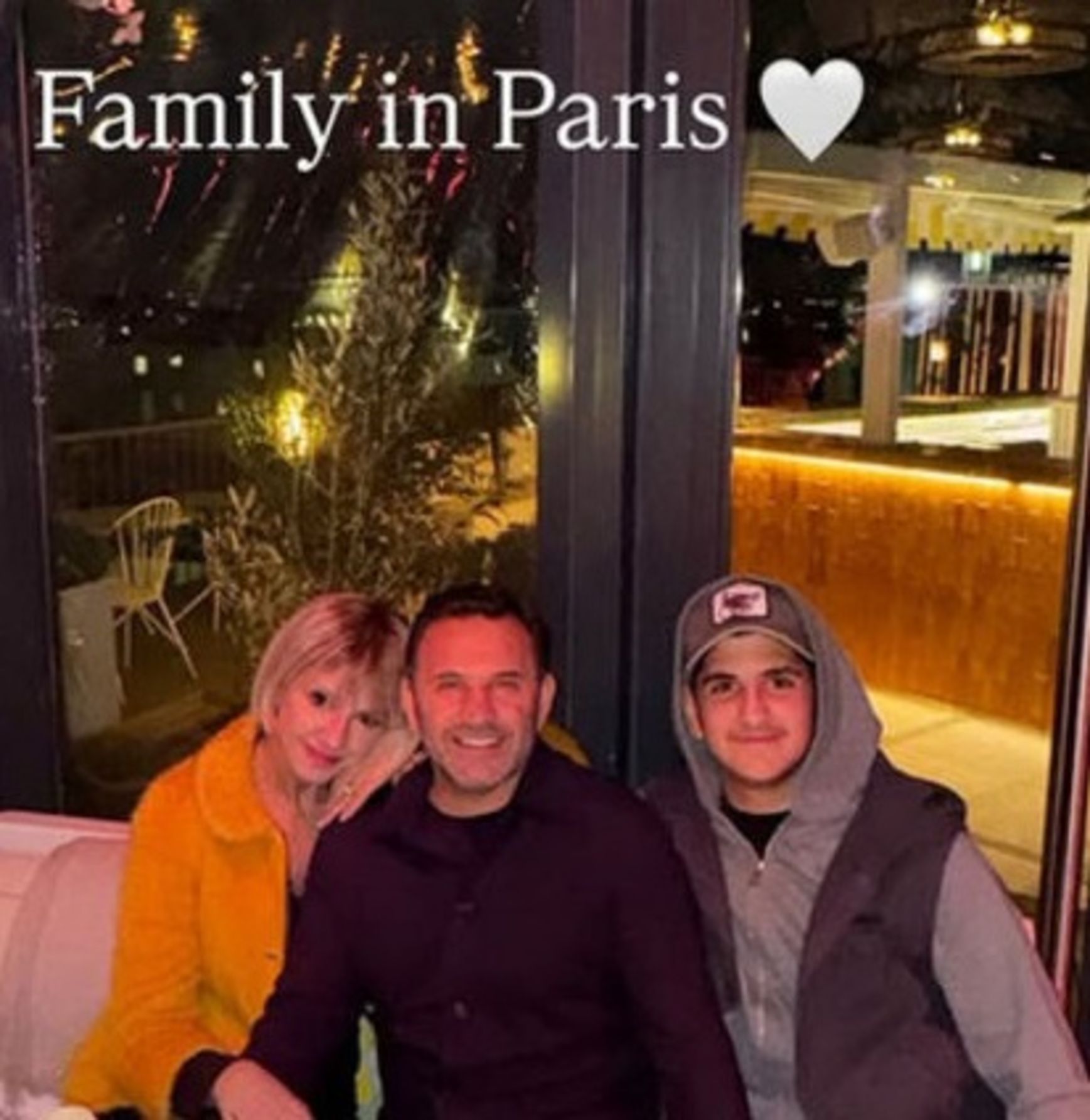 Okan Buruk, eski eşiyle Paris'te özel bir tatil geçirdi