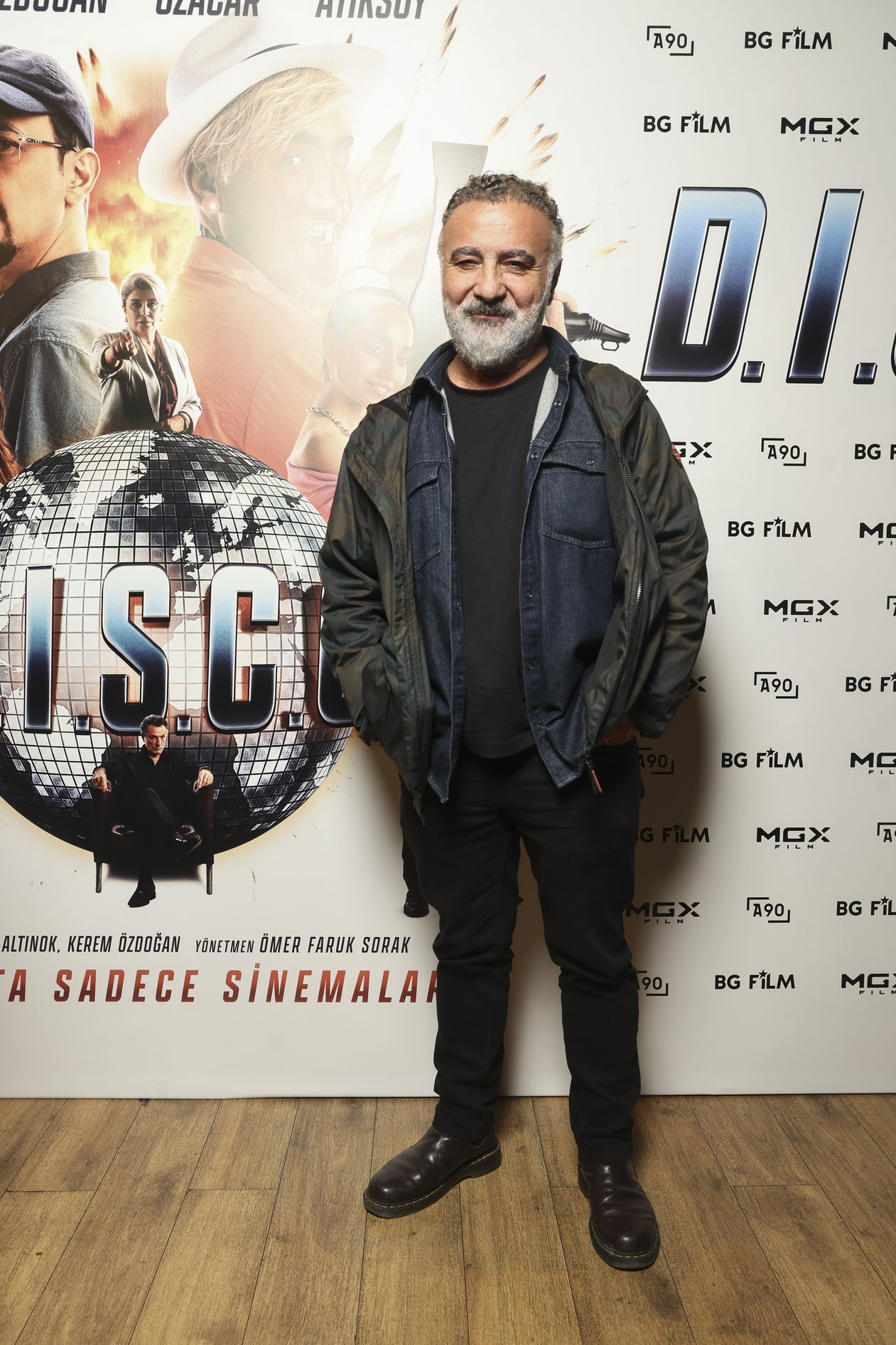 Kahkaha fitilleri, kırmızı halı, aksiyon, eğlence, film!