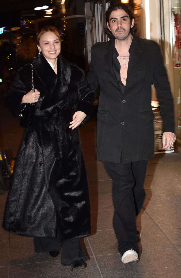 Aşk, sabır ve umut dolu bir bekleyiş