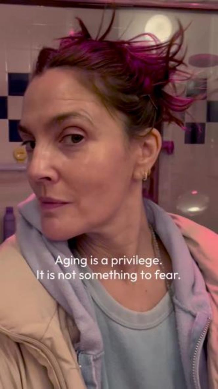 Gülümse, iz bırak, zamanla güzelleş