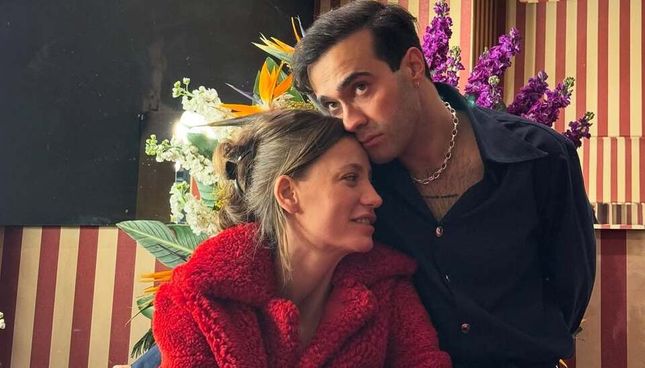 Aşkın en tatlı hali, mutluluklar dilerim sevgilim