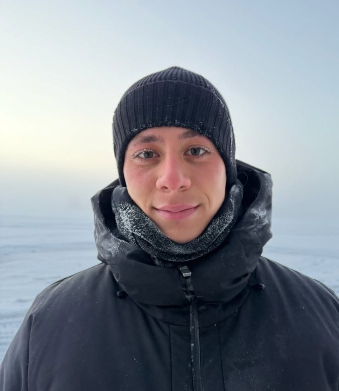 Gökyüzü dans ediyor, aşk parlıyor, anılar birleşiyor