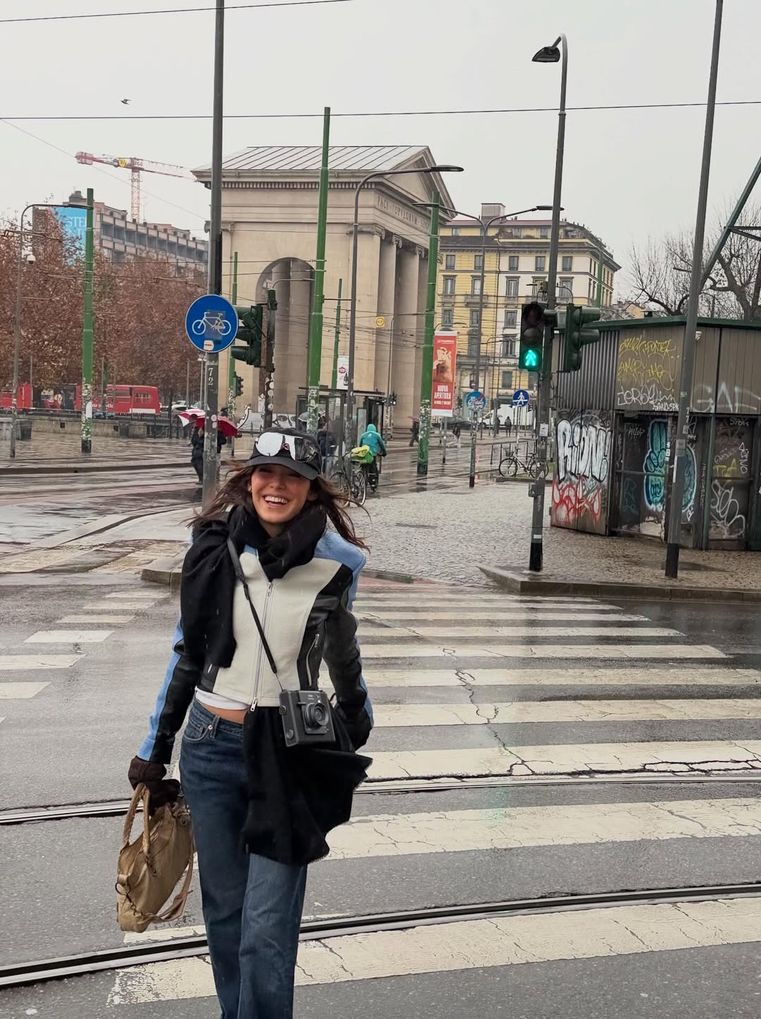 Milano'da aşk, soğuk havada sıcak anlar yakalandı