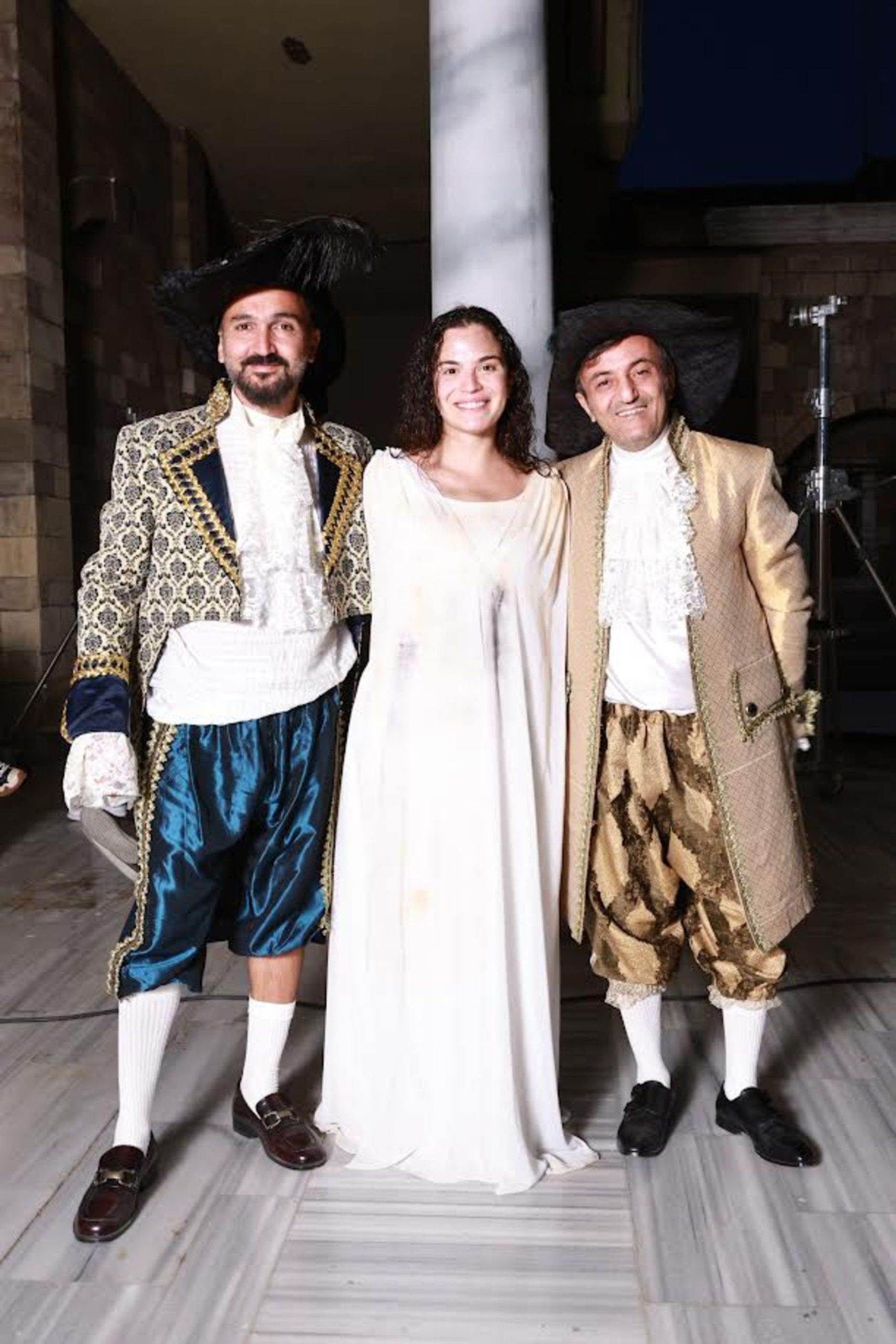 Gülme garantili, eski dostlar yeni sahnede!