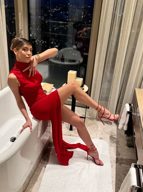 Gülüşler, aile, anılar 2025'e hoşça kal!