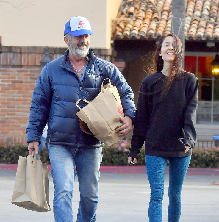 Aşk bitti, yeni sayfa açılıyor gibi